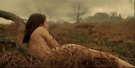 rich woman woke up robbed and naked in a field after night party enf