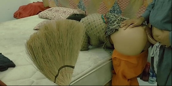 beautifull desi maid first time anal sex with her boss