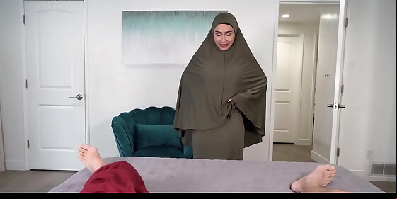 hyjabxxx my clueless stepmom in hijab learns secrets of sex